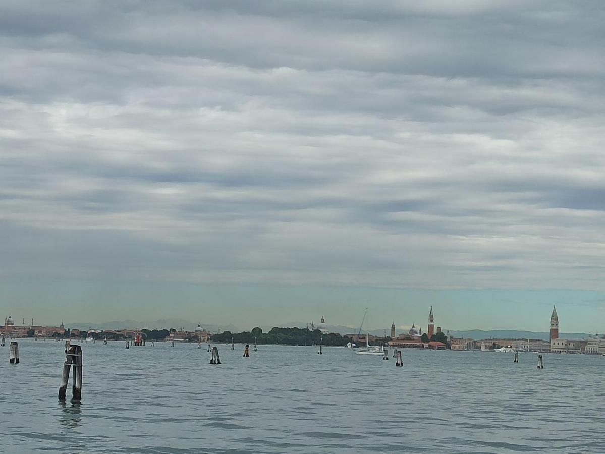 Angolo Di Pace A Pochi Passi Dal Centro E Dal Mare Венеция-Лидо Экстерьер фото